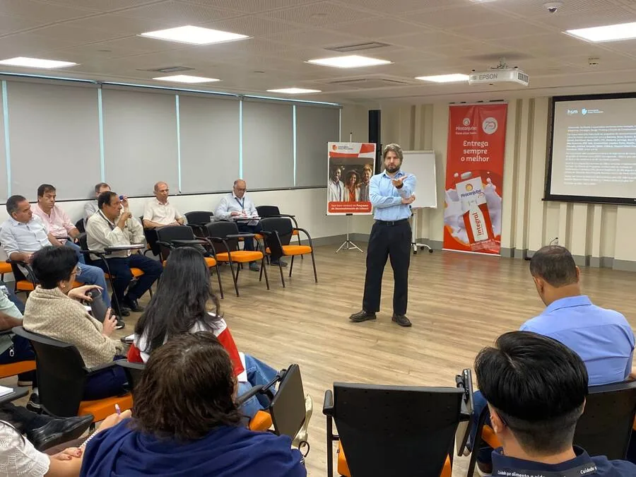 Cena da atuação de Rafael Balan Zappia